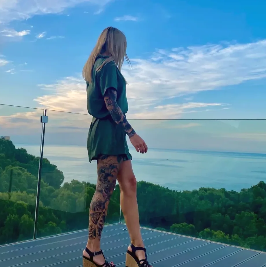 Josephine, 25