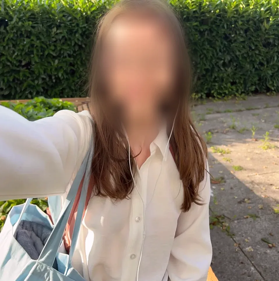 Josephine, 22